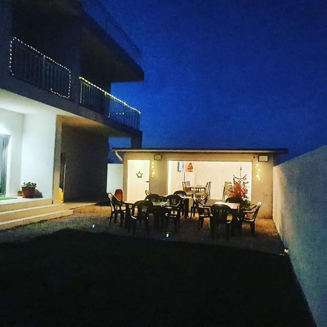 Hotel Casa Adiman à Vama Veche Extérieur photo